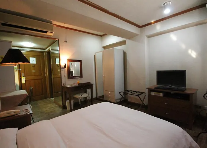 Ceo Suites